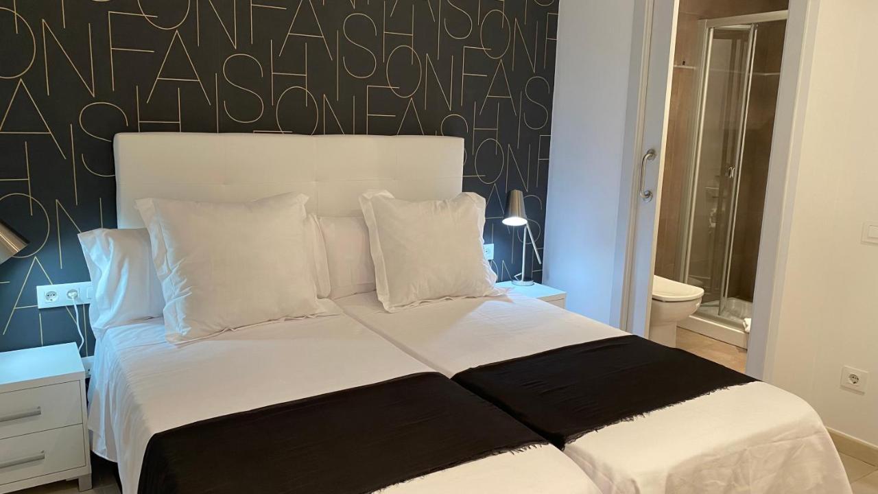 Hostal Somnis Súria Kültér fotó